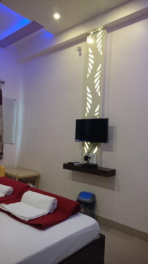 Yuvraj Lodge Osmanabad Екстериор снимка
